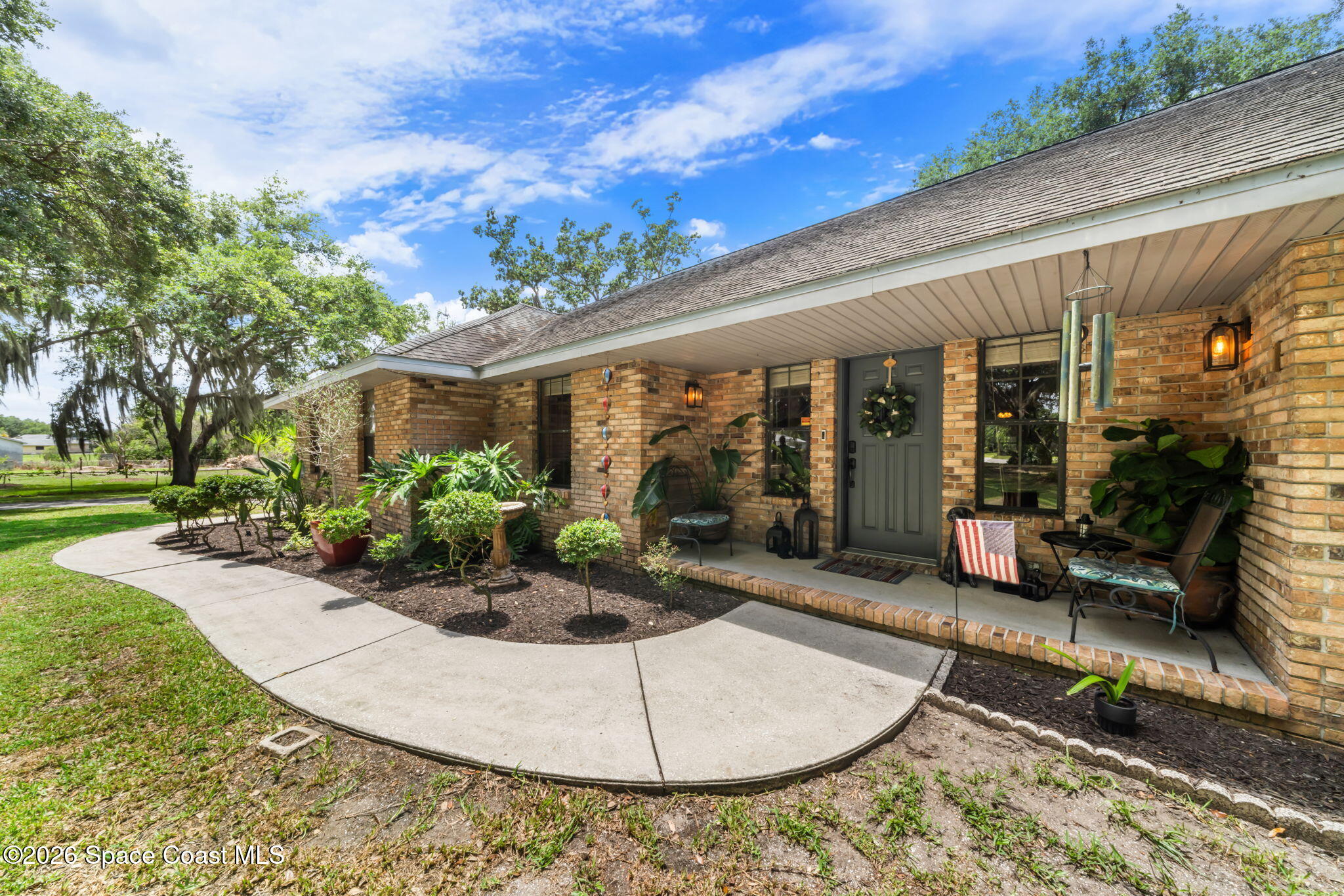 3496 Parkland Street