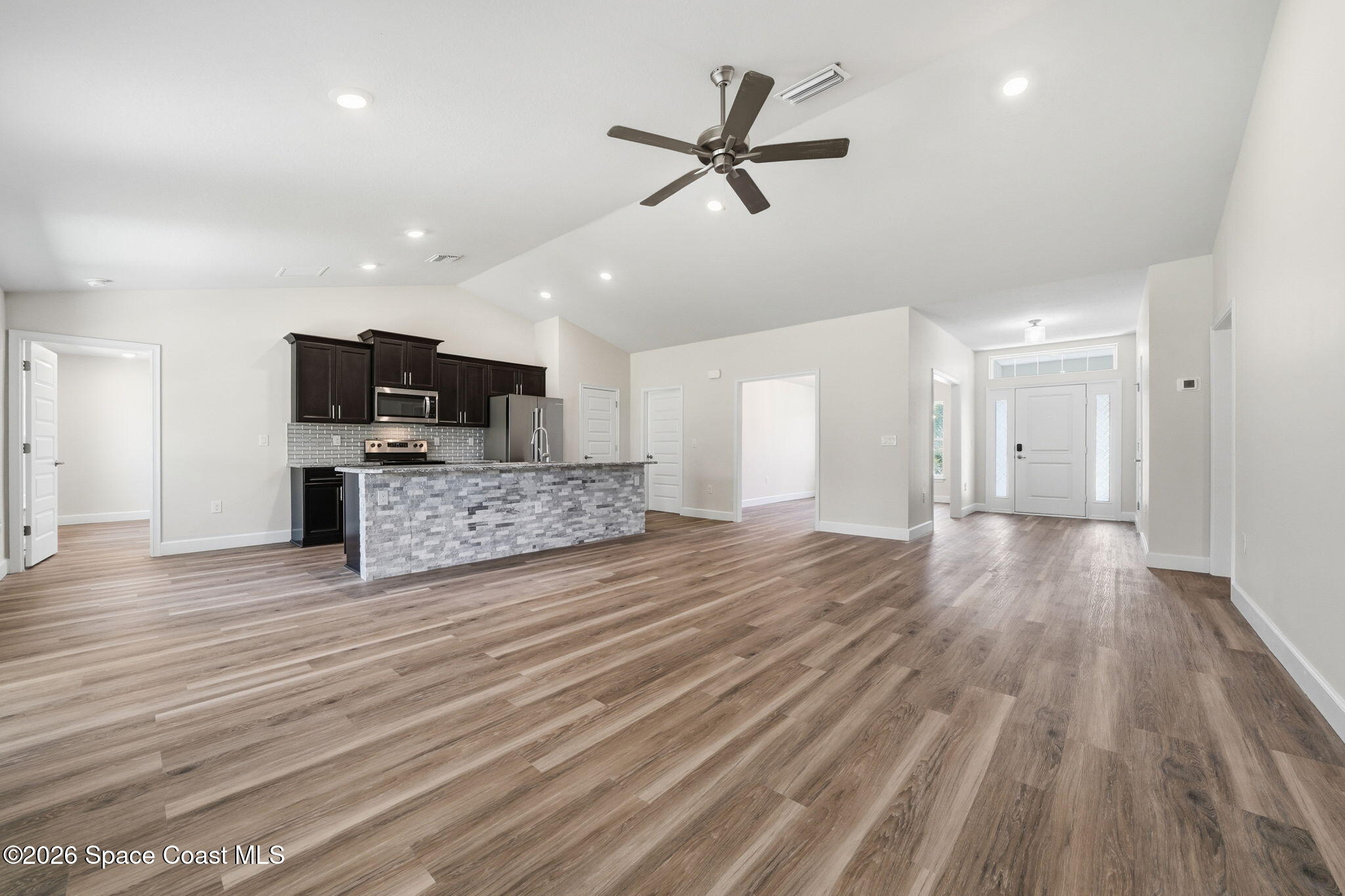 885 Clearmont Street
