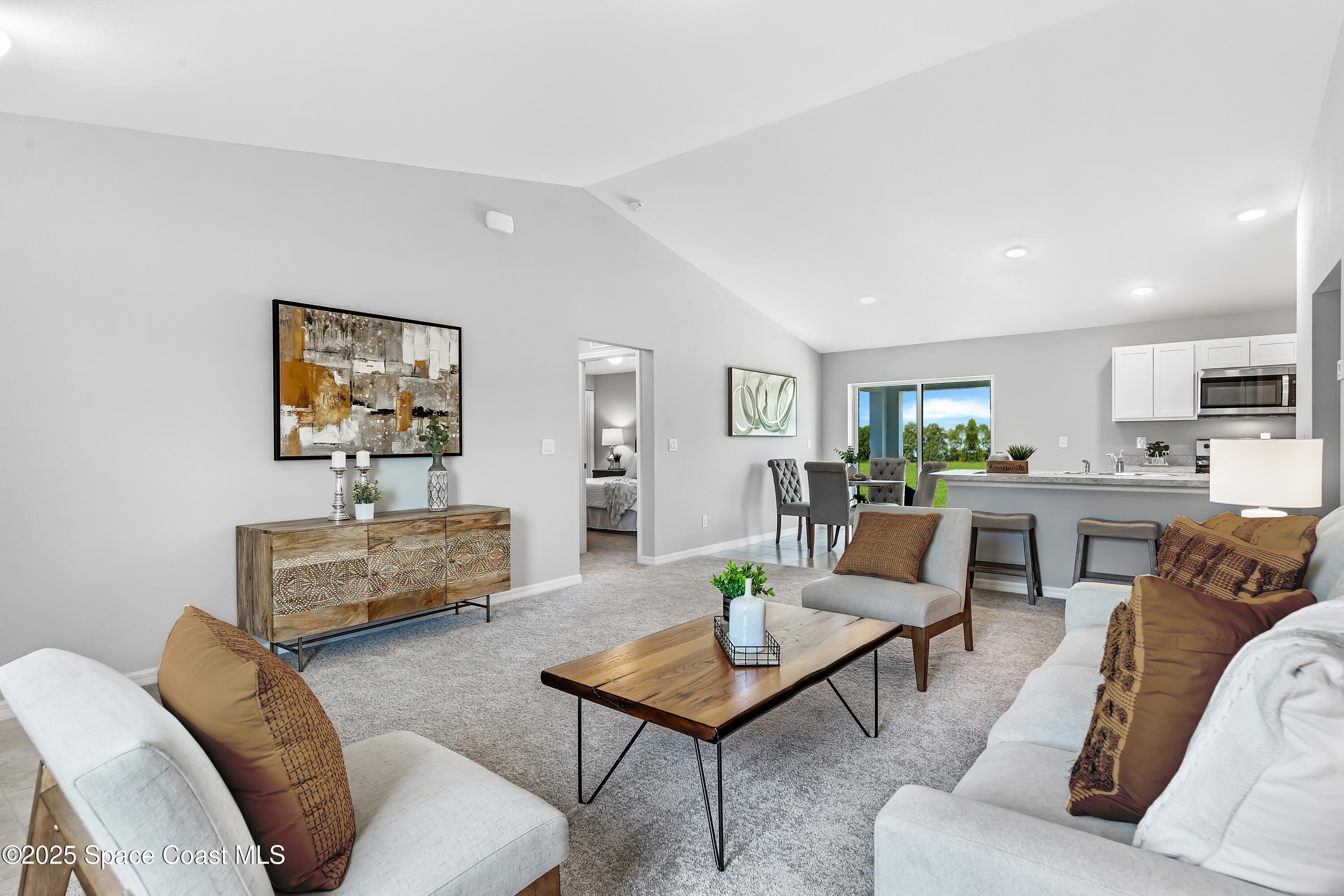 1100 Grapefruit Road SE