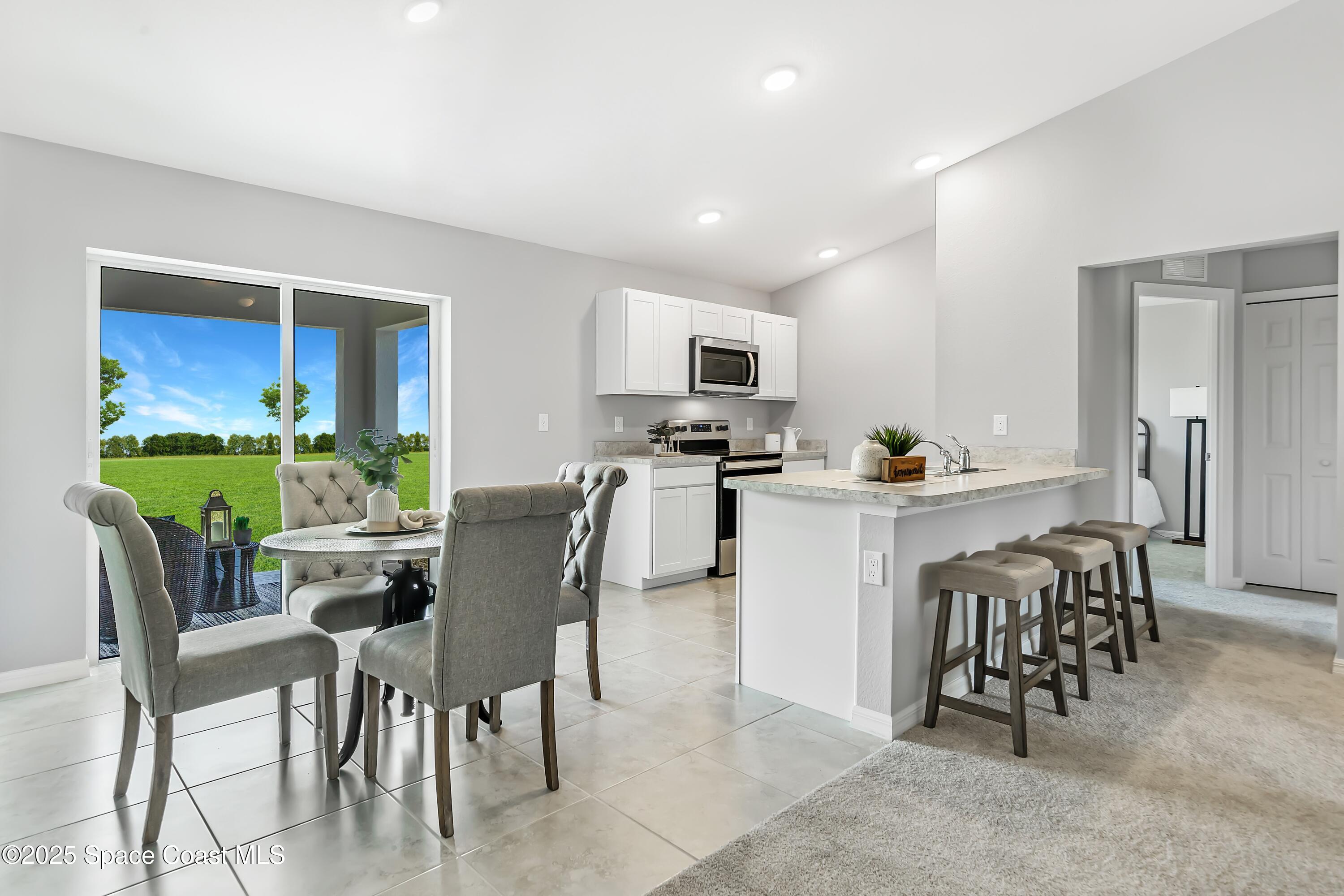 1100 Grapefruit Road SE