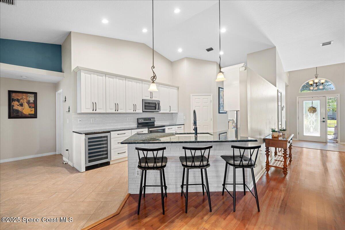 1235 Pemberton Trail