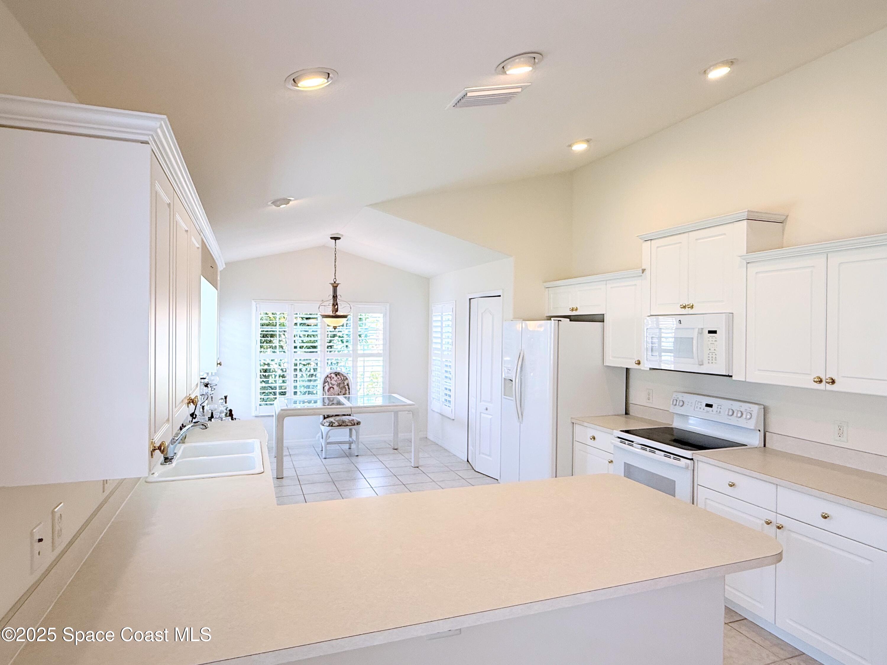 1530 Perdido Court