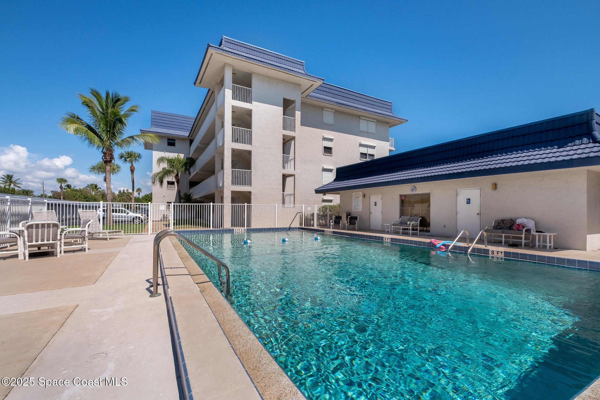 2150 N Highway A1a 207