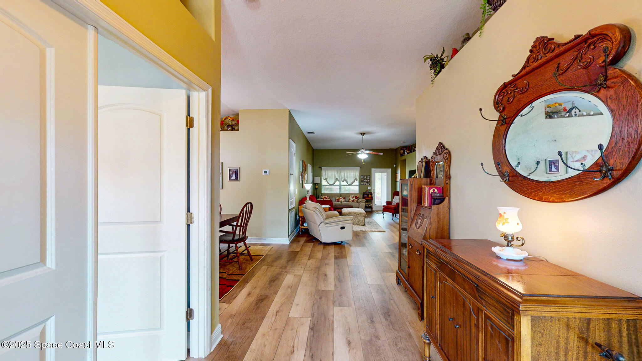1287 Alaqua Way