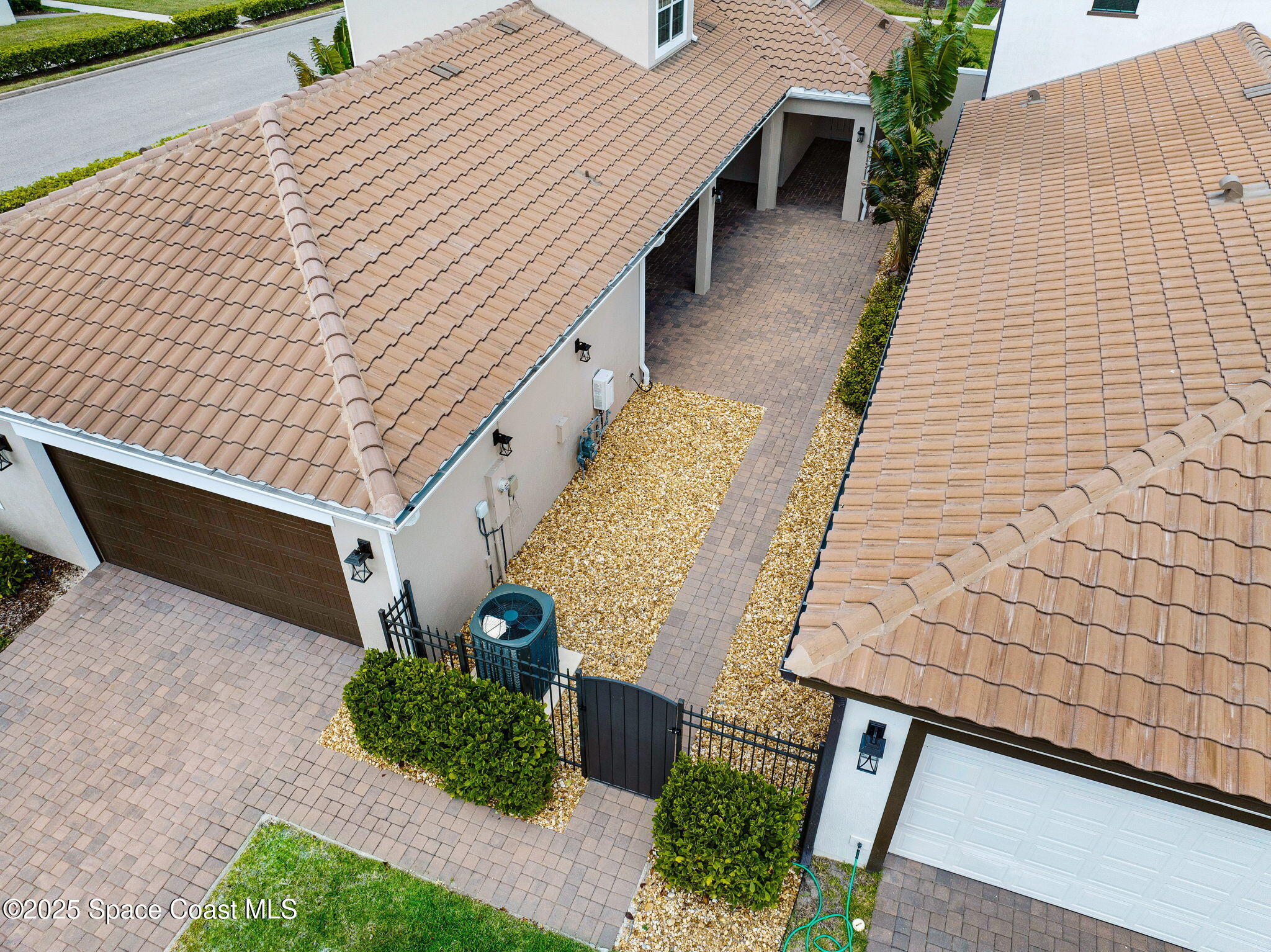 2246 Pravny Lane