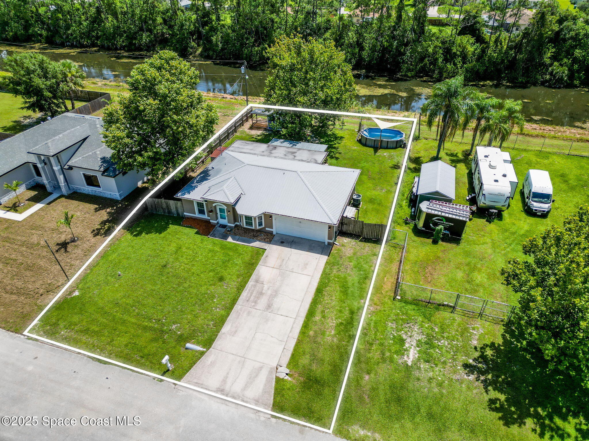 831 Tejon Avenue SW
