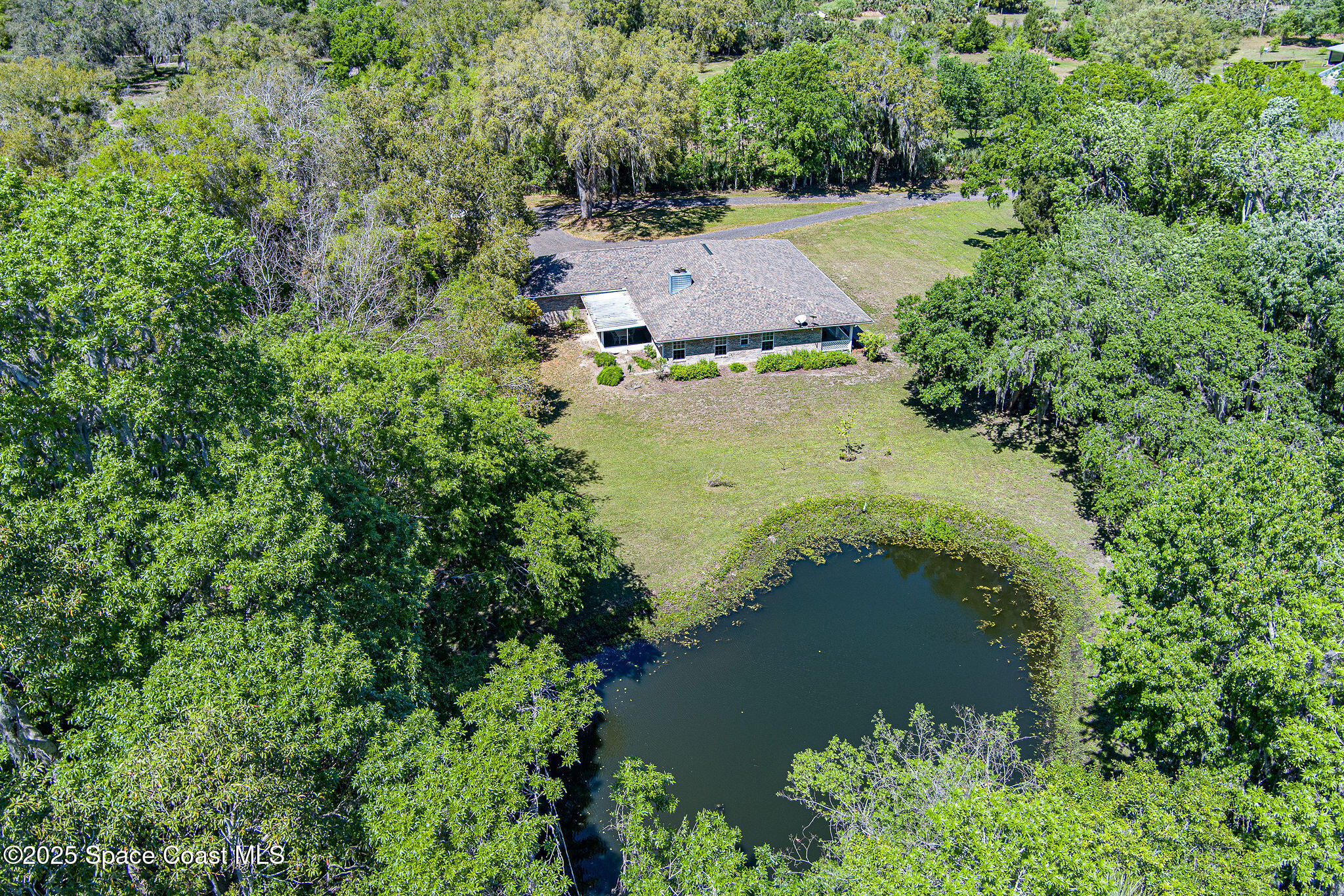 5220 Mar-Lin Woods Lane