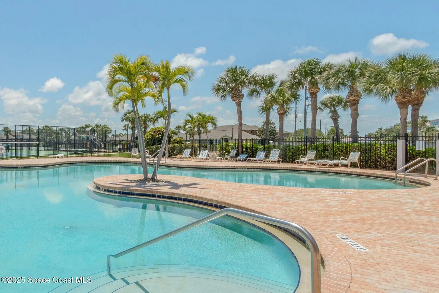 Indialantic, Florida 32903, United States, 4 Bedrooms Bedrooms, ,2 BathroomsBathrooms,Residential,Pending,82447