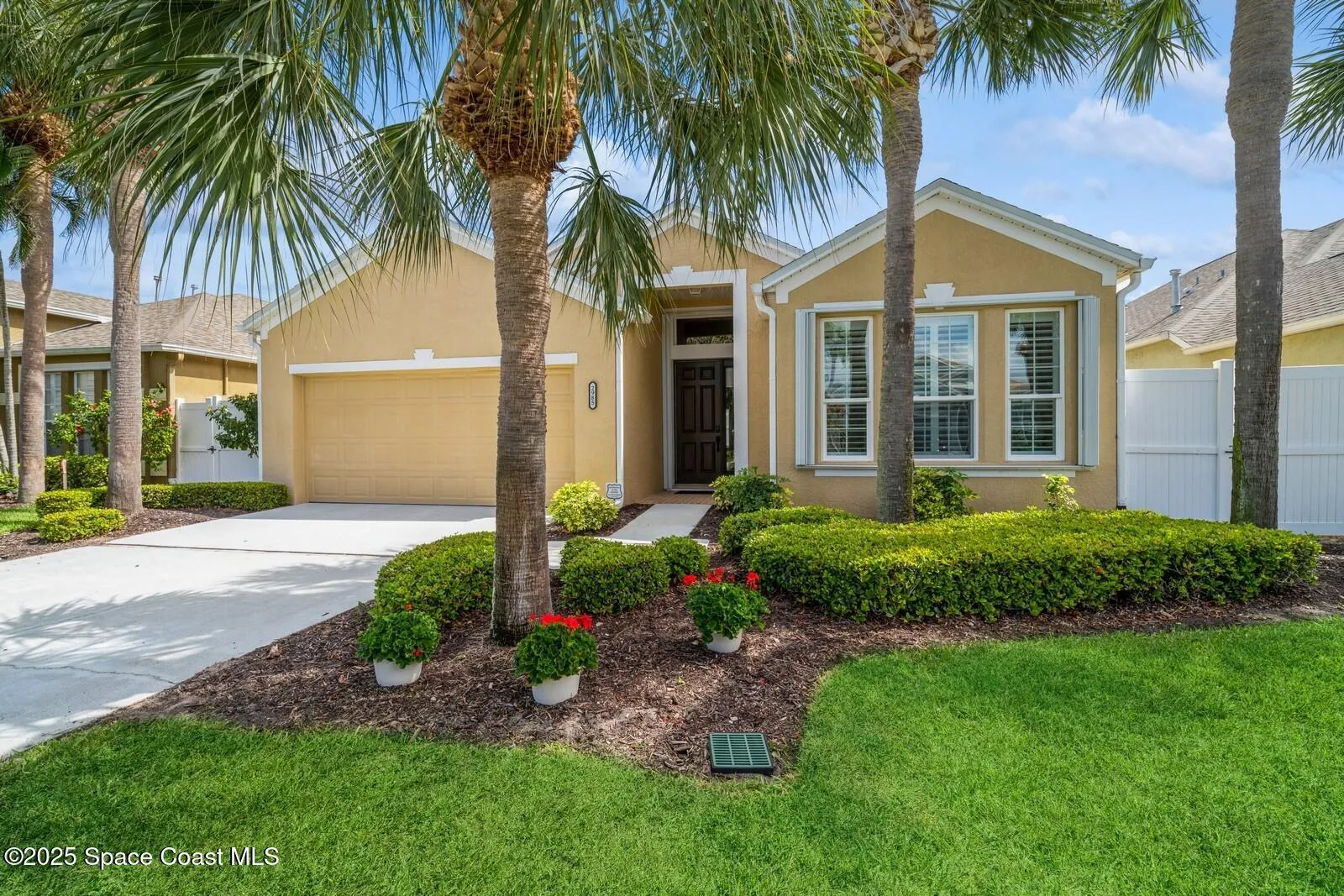 Indialantic, Florida 32903, United States, 4 Bedrooms Bedrooms, ,2 BathroomsBathrooms,Residential,Pending,82447