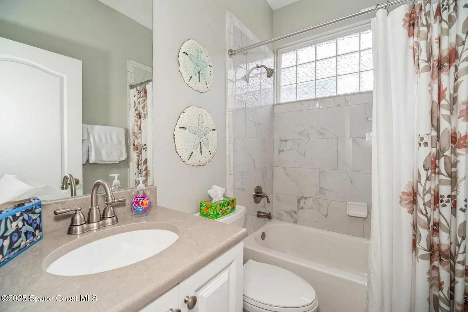 Indialantic, Florida 32903, United States, 4 Bedrooms Bedrooms, ,2 BathroomsBathrooms,Residential,Pending,82447