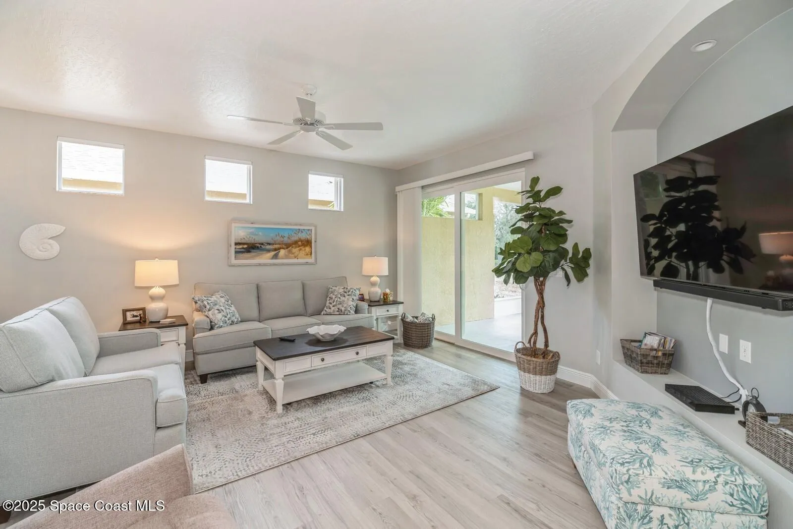 Indialantic, Florida 32903, United States, 4 Bedrooms Bedrooms, ,2 BathroomsBathrooms,Residential,Pending,82447