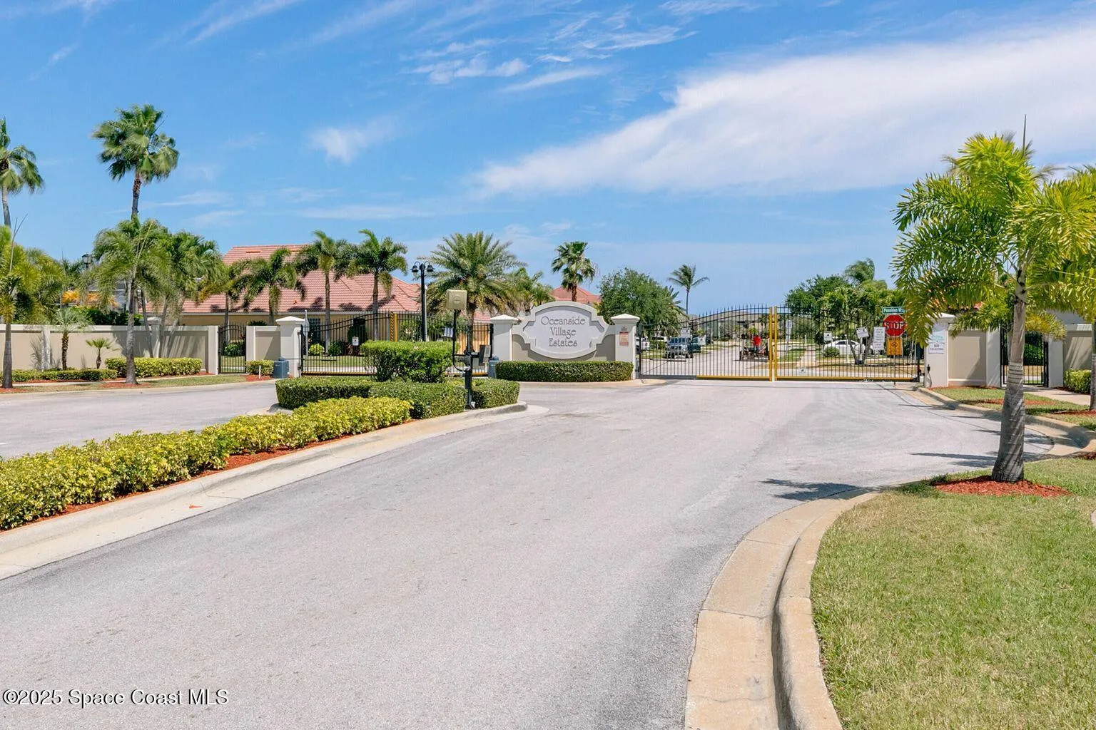 Indialantic, Florida 32903, United States, 4 Bedrooms Bedrooms, ,2 BathroomsBathrooms,Residential,Pending,82447