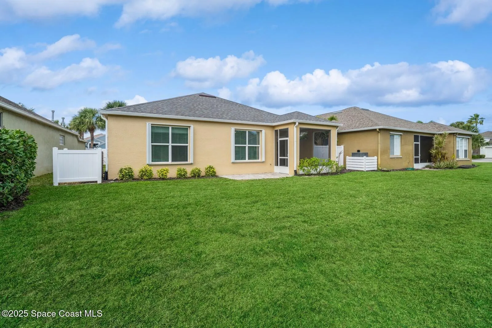 Indialantic, Florida 32903, United States, 4 Bedrooms Bedrooms, ,2 BathroomsBathrooms,Residential,Pending,82447