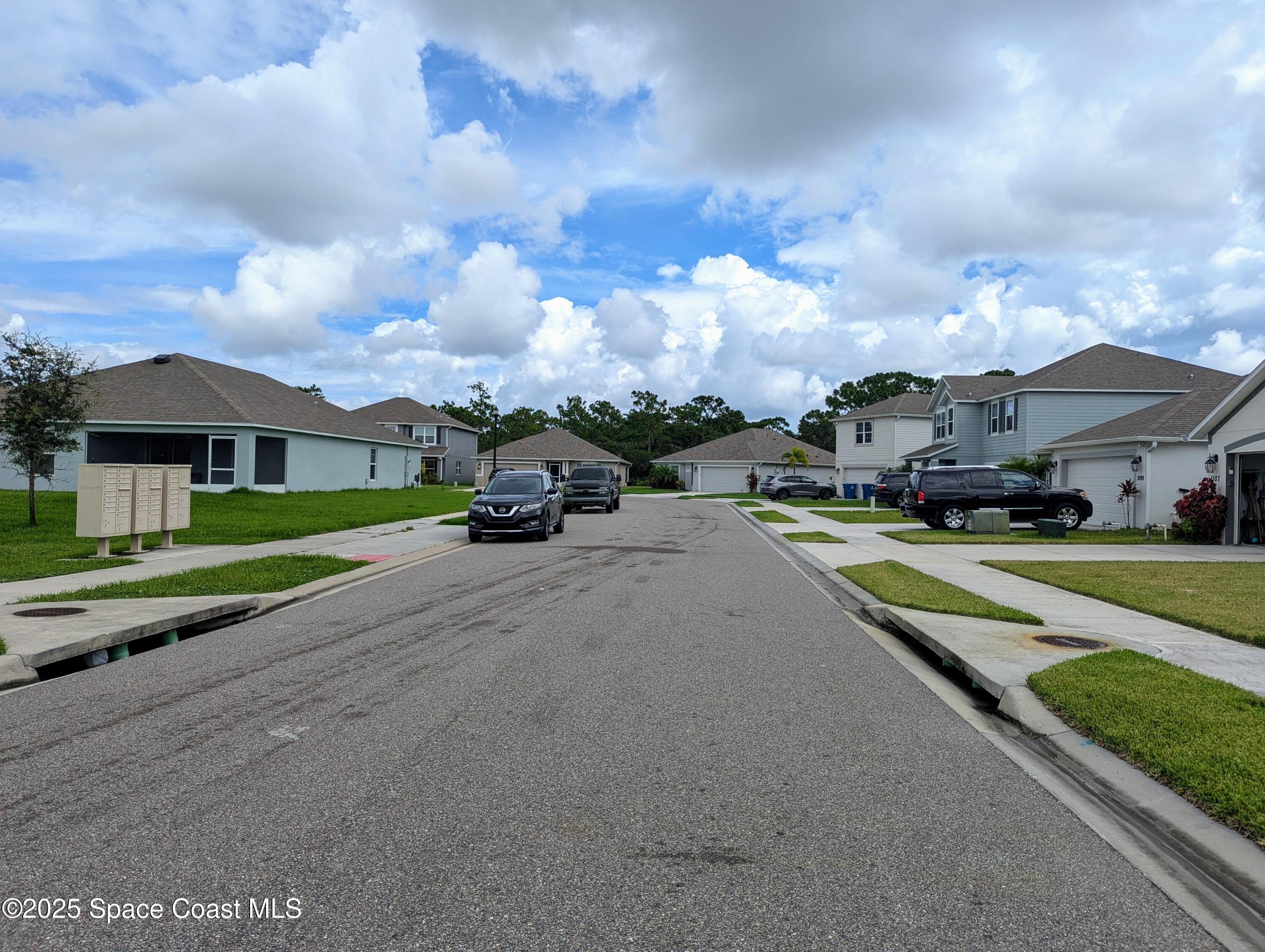 1115 Dania Circle