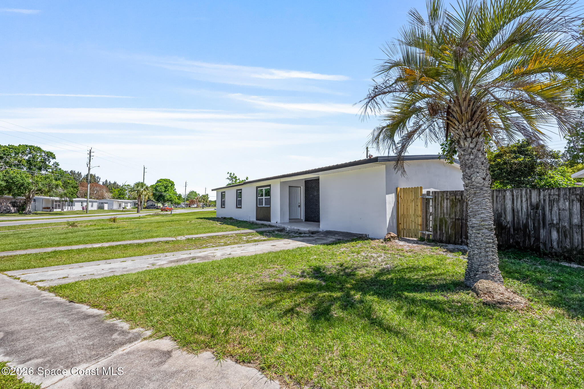 1106 Wild Rose Drive NE