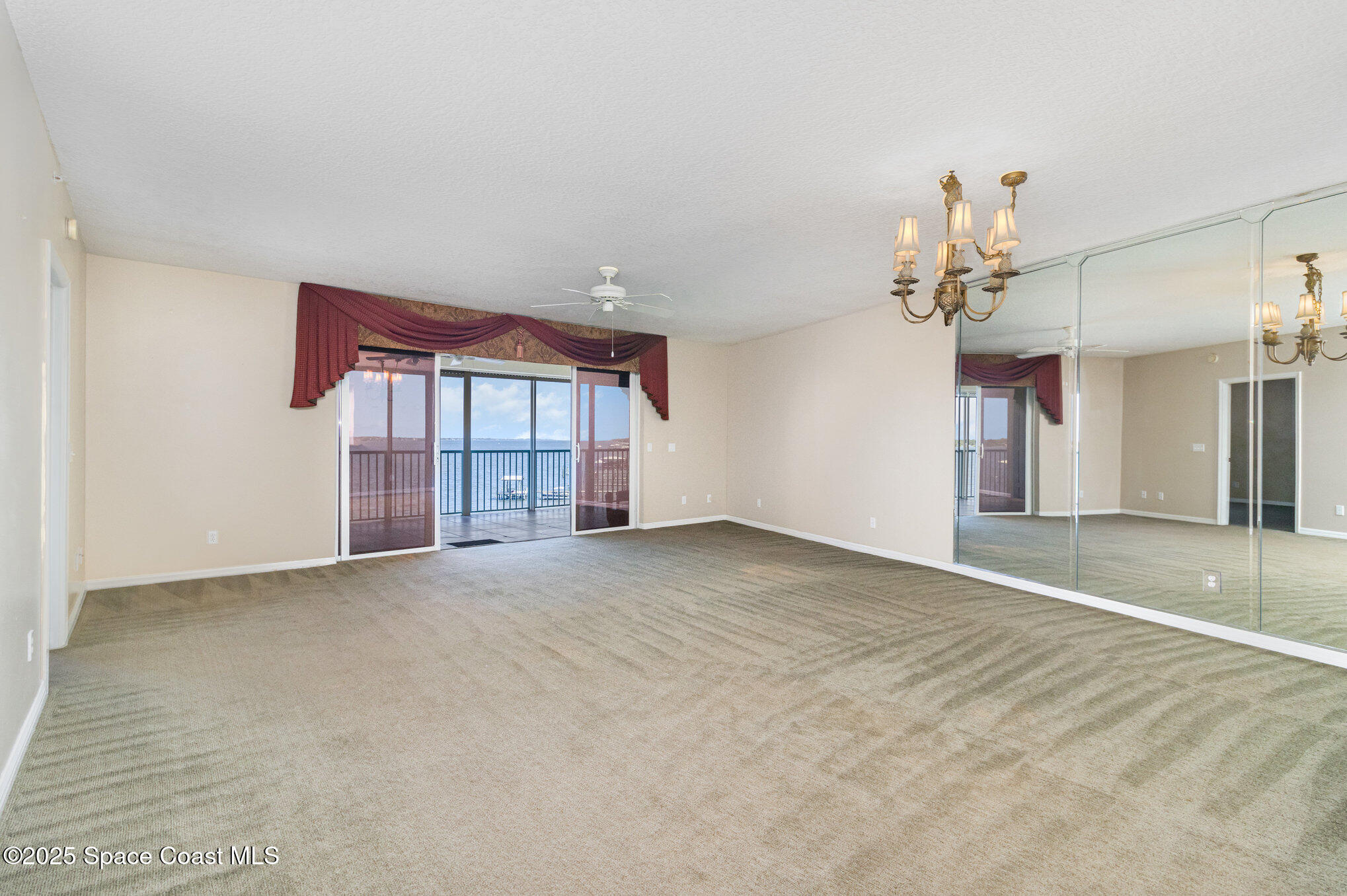 104 Riverside Drive 403