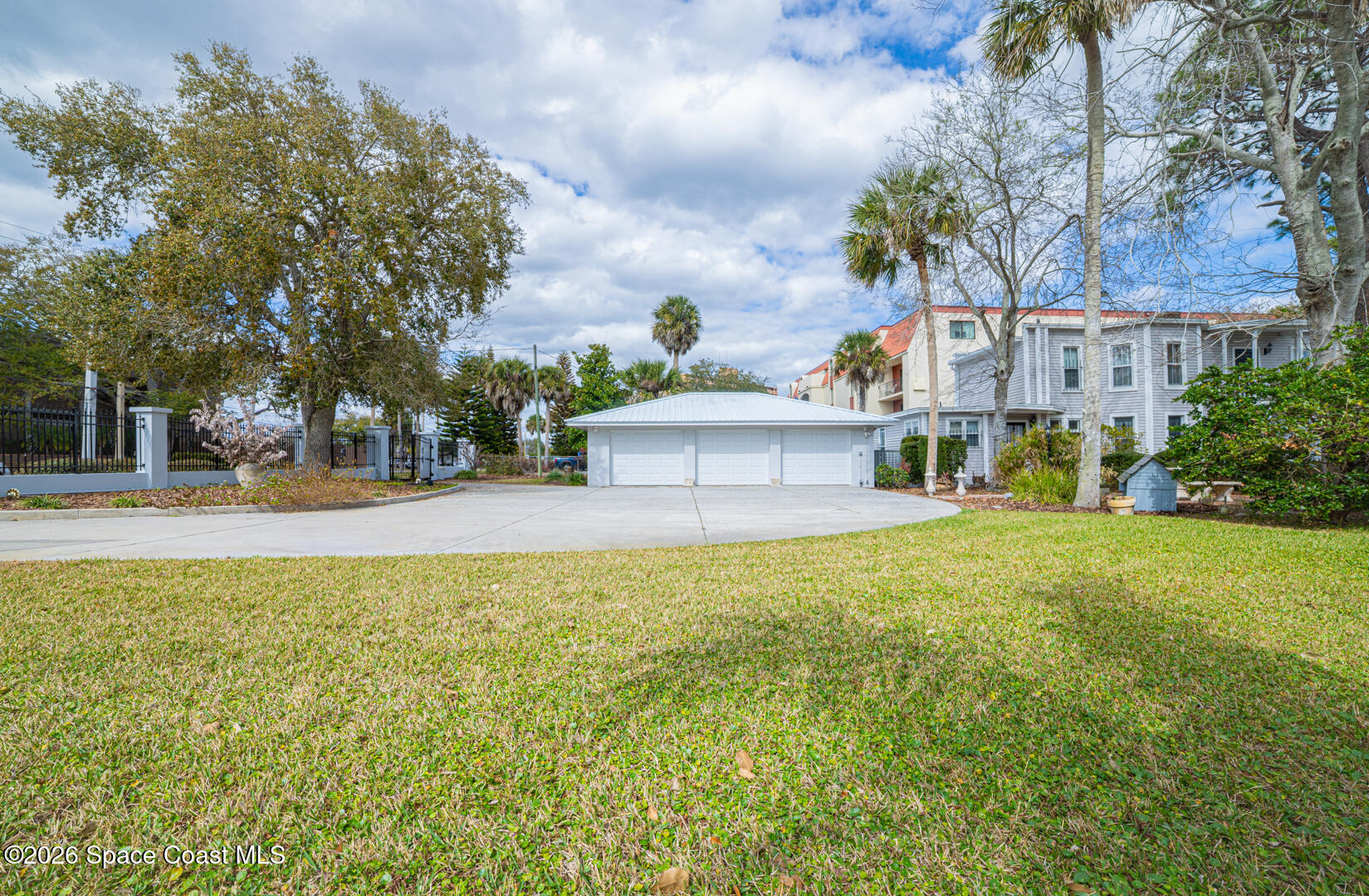 Titusville, Florida, 32796, United States, 4 Bedrooms Bedrooms, ,3 BathroomsBathrooms,Residential,Active,2019820