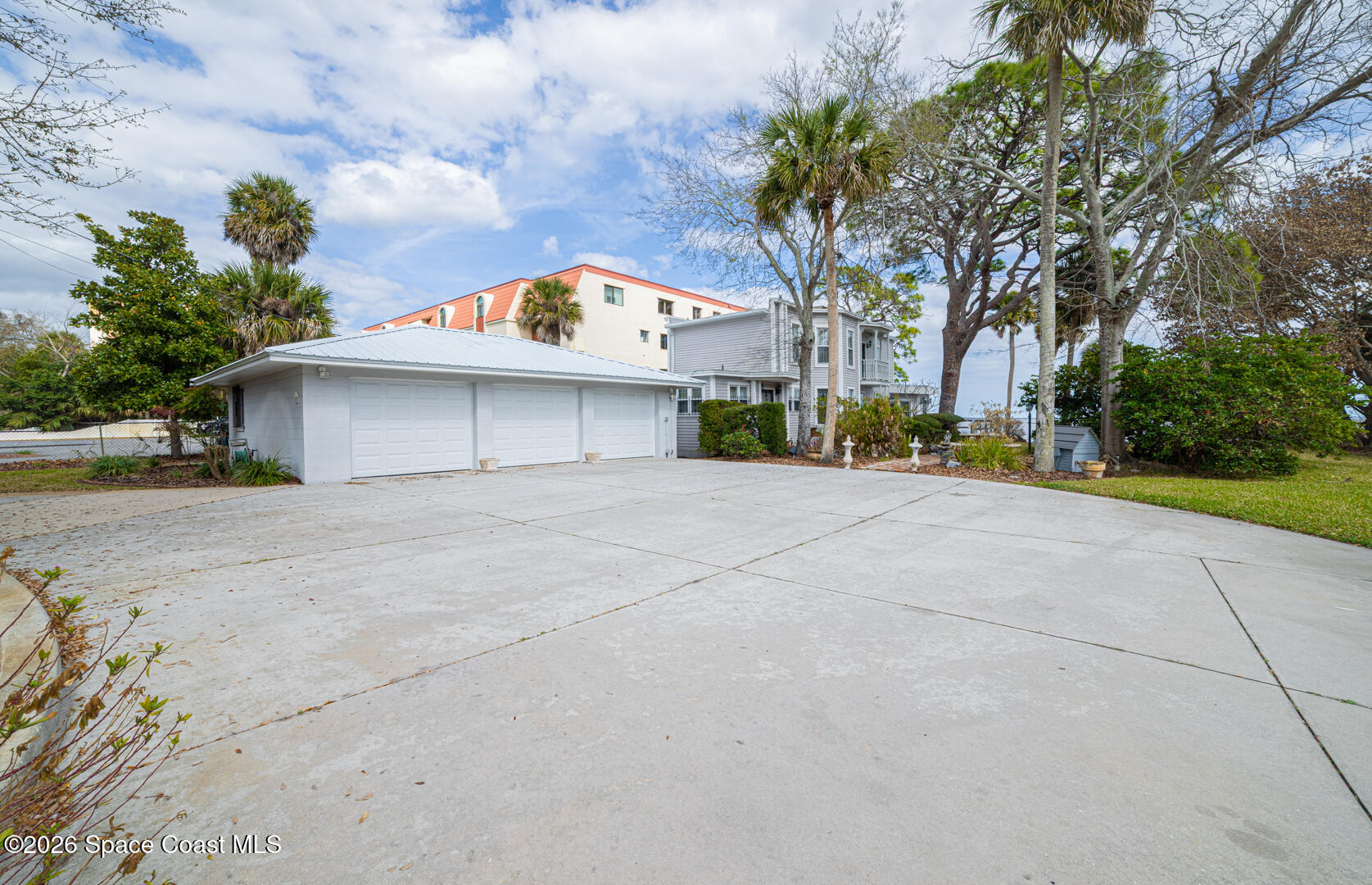Titusville, Florida, 32796, United States, 4 Bedrooms Bedrooms, ,3 BathroomsBathrooms,Residential,Active,2019820