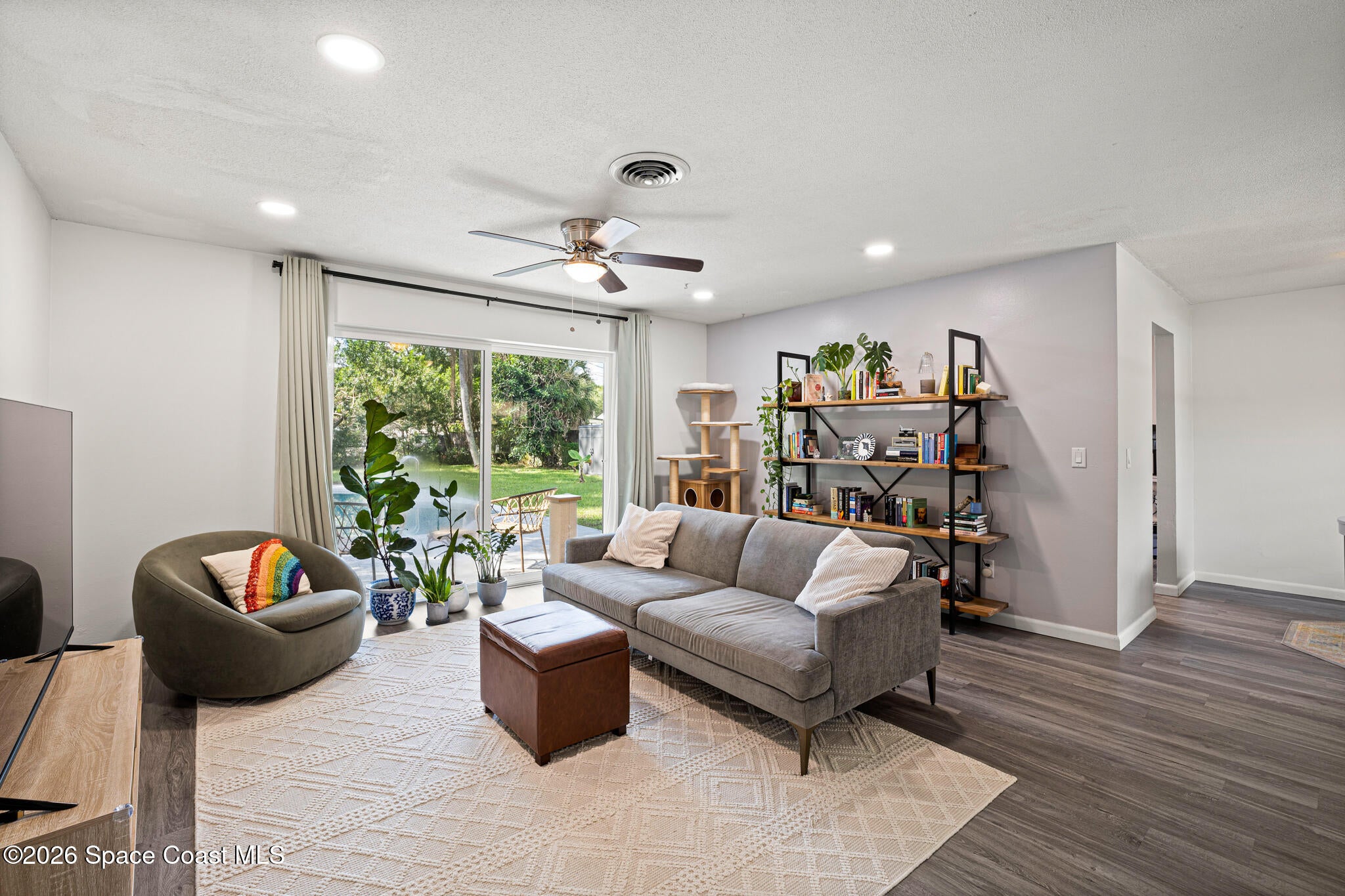 1109 Pinedale Road