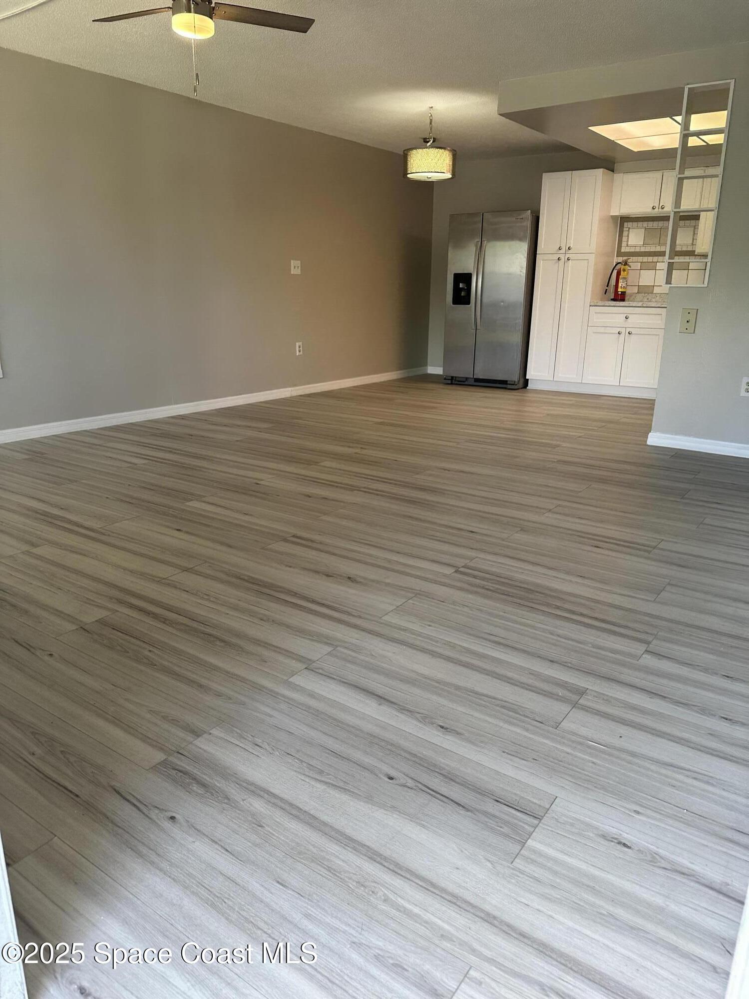 800 N Fiske Boulevard 202