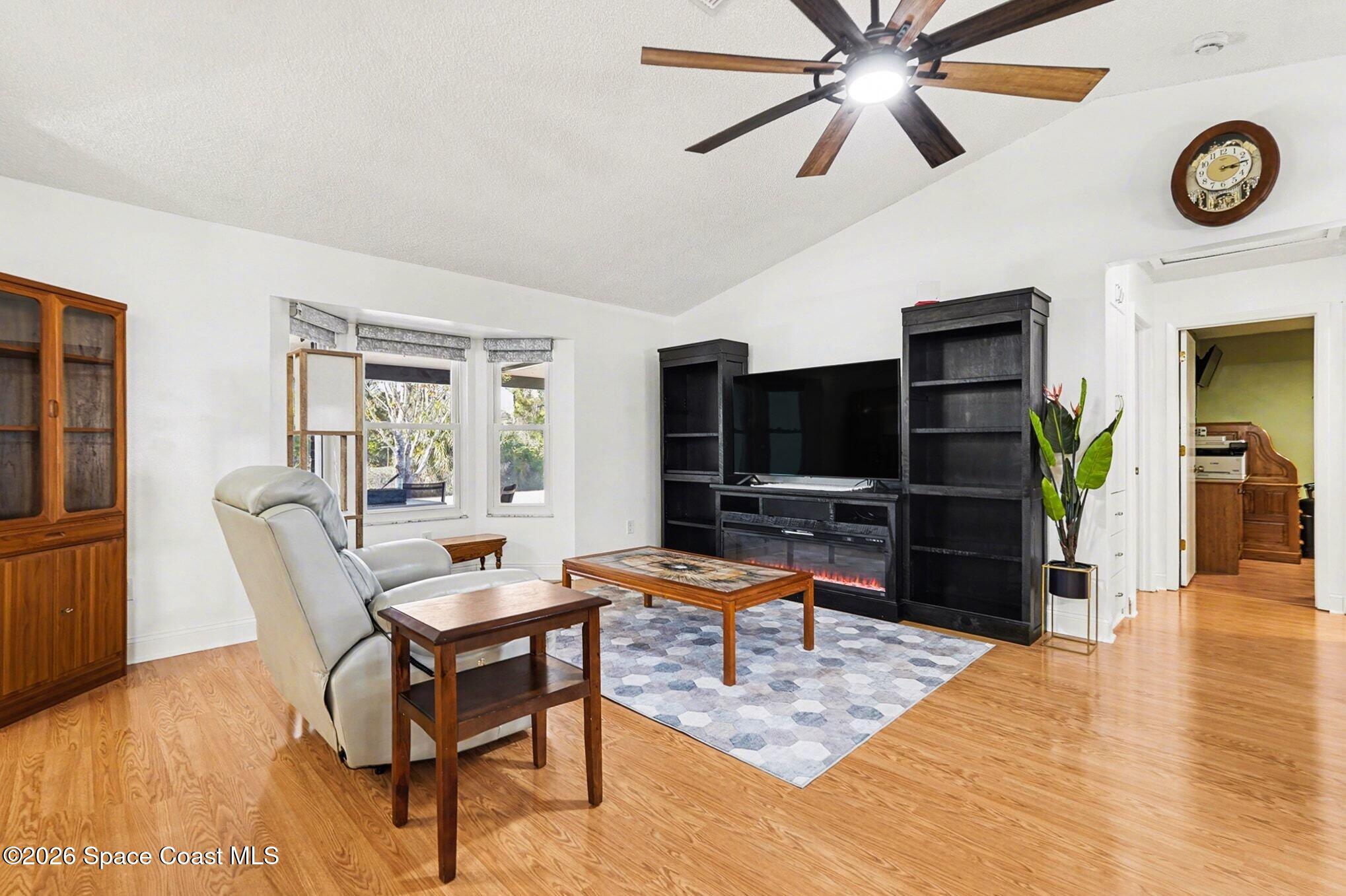 457 Wildwood Avenue SW