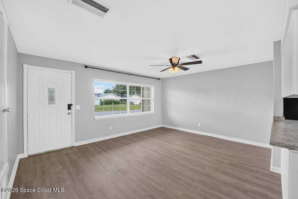 915 Glenda Drive