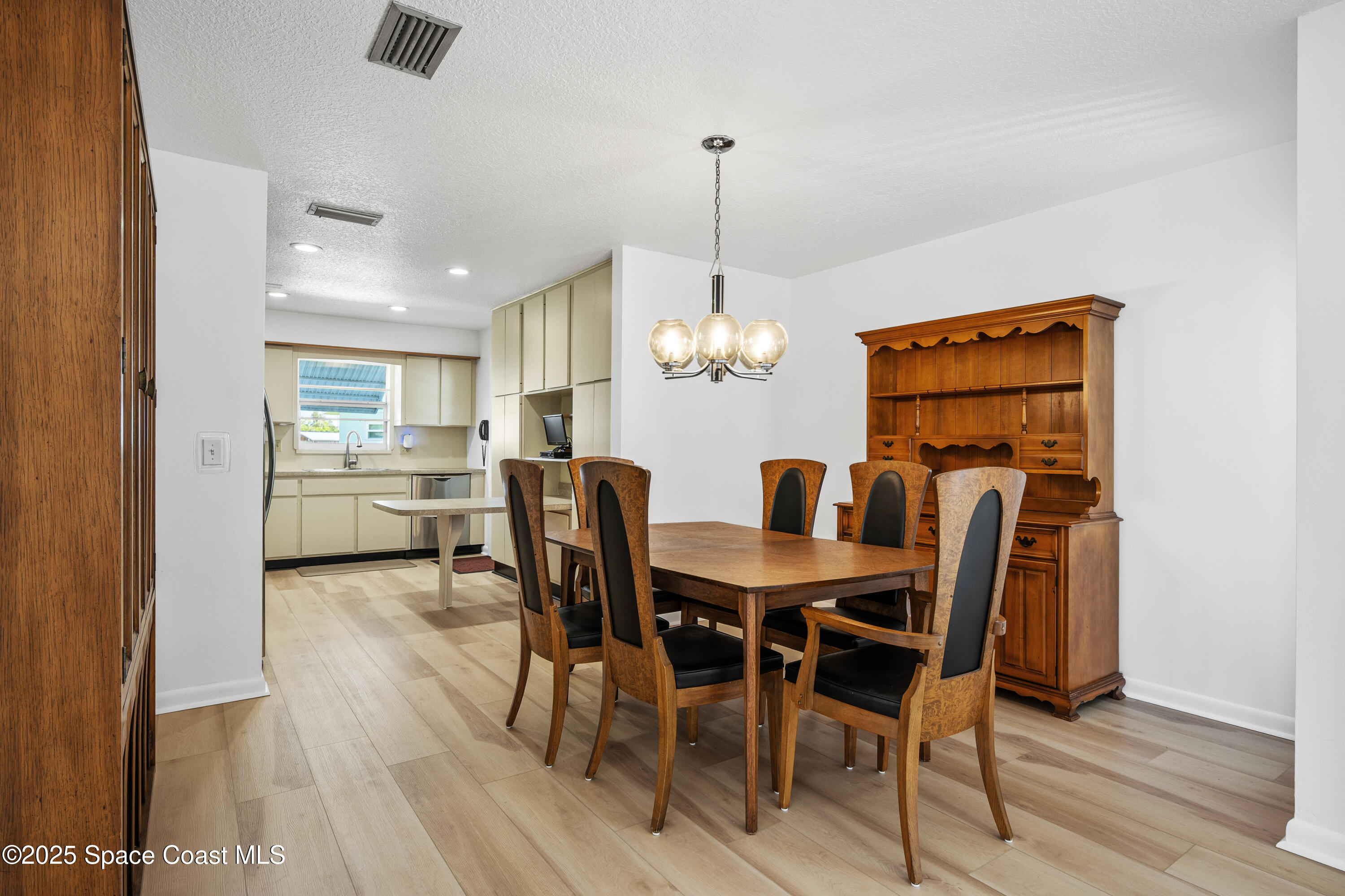 1025 Molaki Drive
