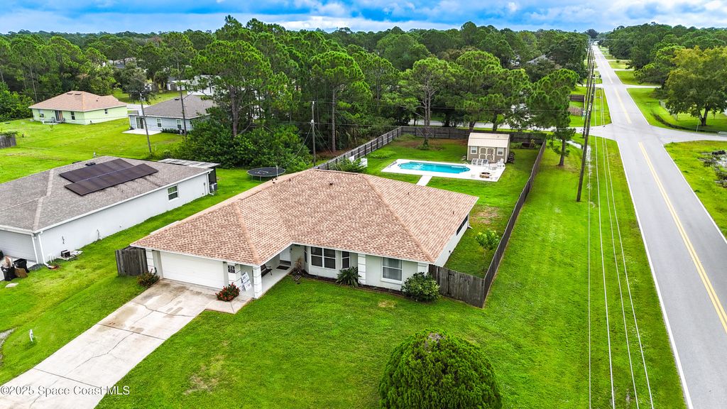 Photo of 2139 Randall Avenue SE, Palm Bay, FL 32909 (MLS # 1056234)