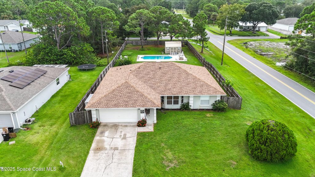 Photo of 2139 Randall Avenue SE, Palm Bay, FL 32909 (MLS # 1056234)