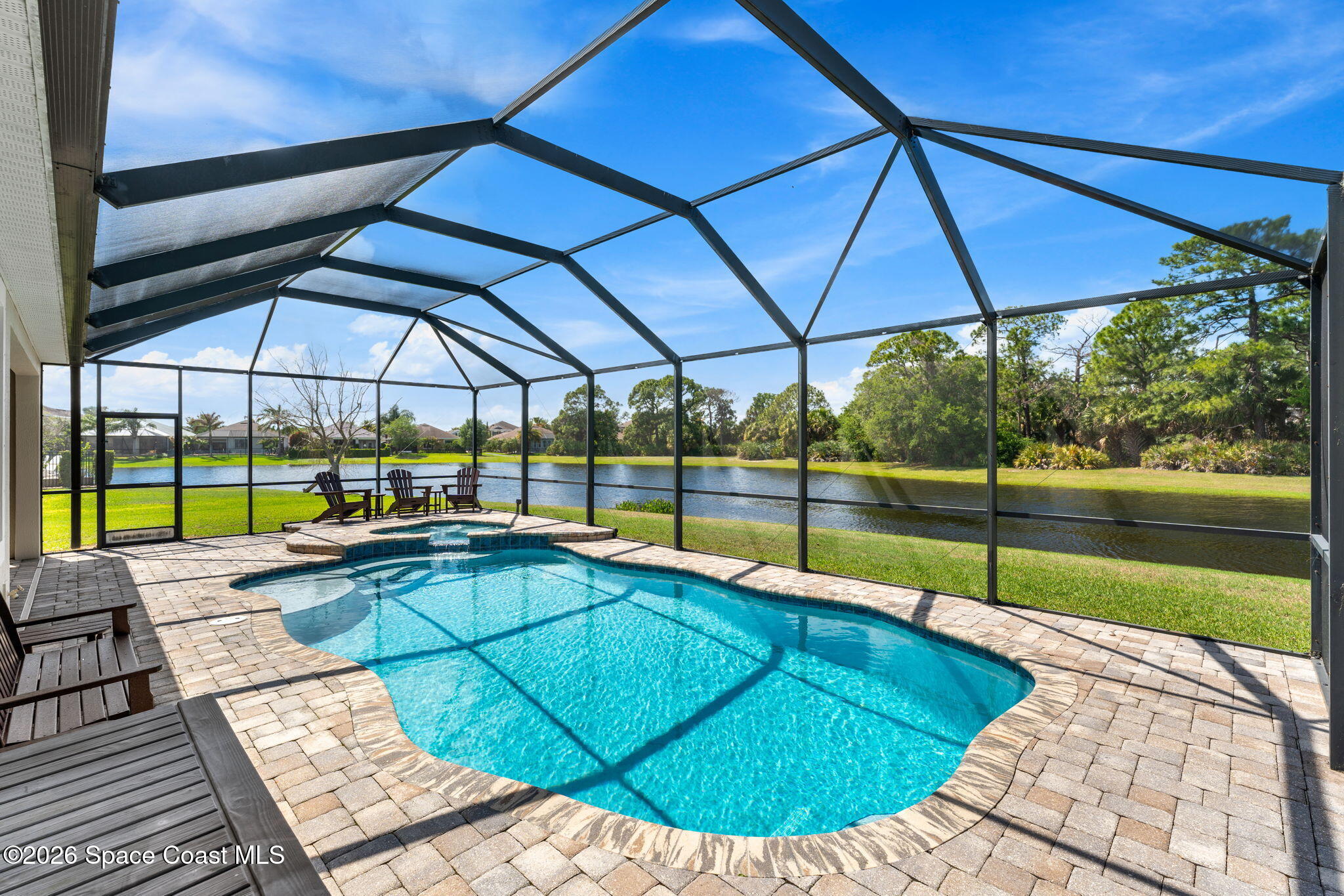 8533 Drayton Circle