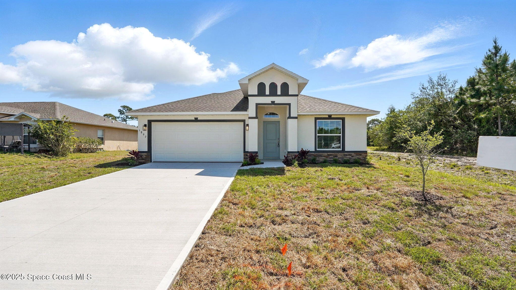 298 Wendover Road SW