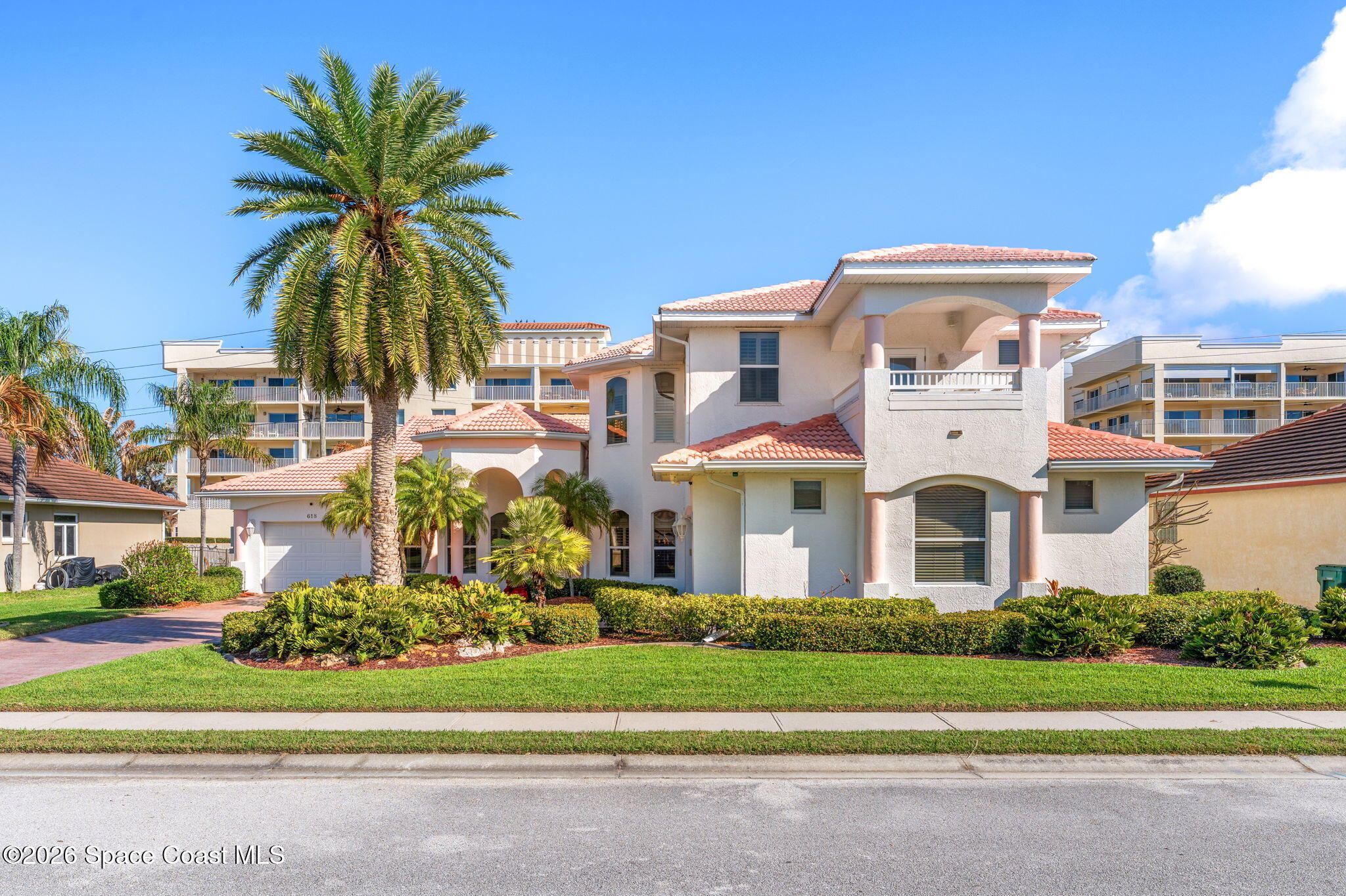 618 Manatee Bay Drive