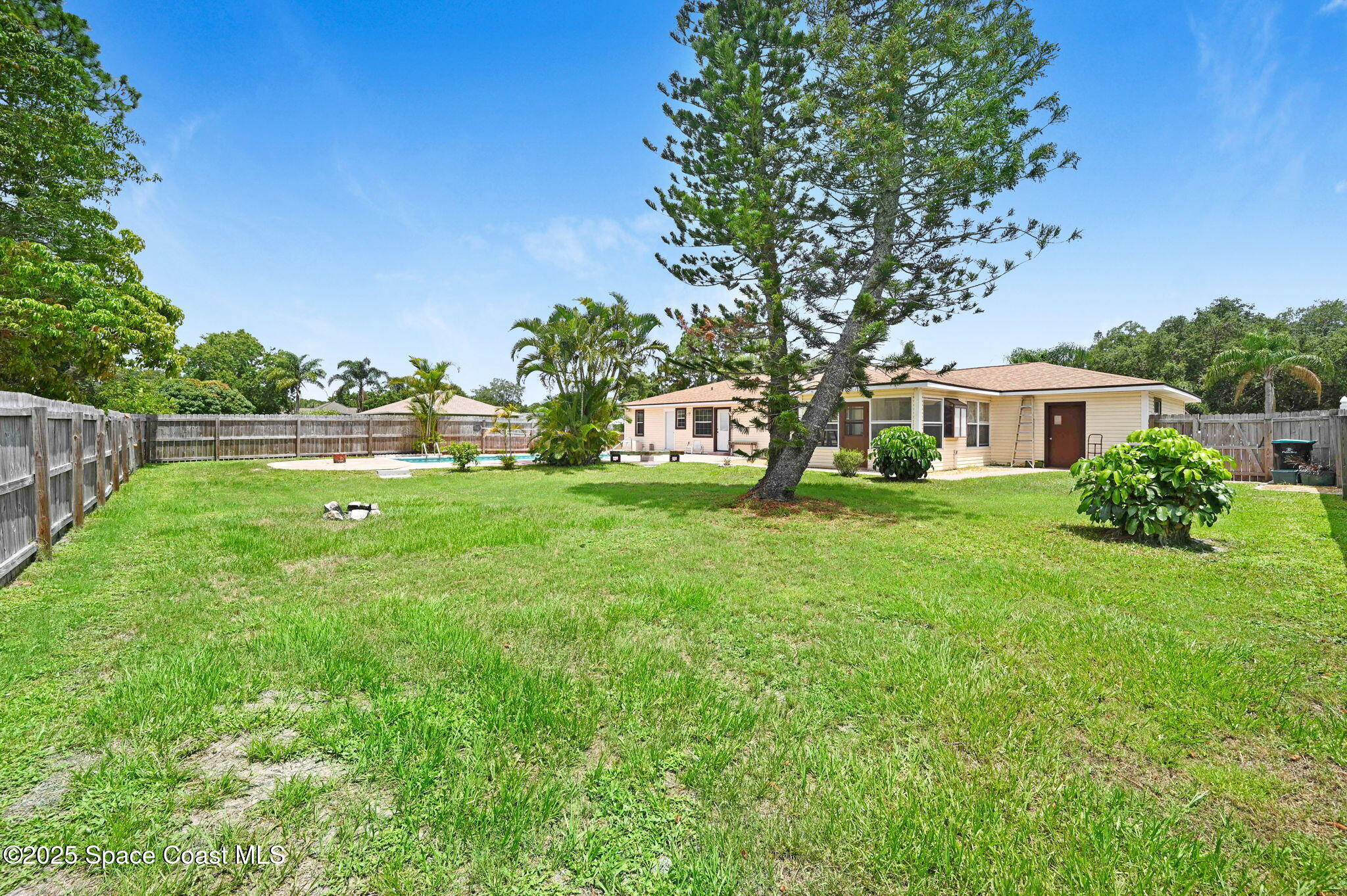 409 Stendal Road NW