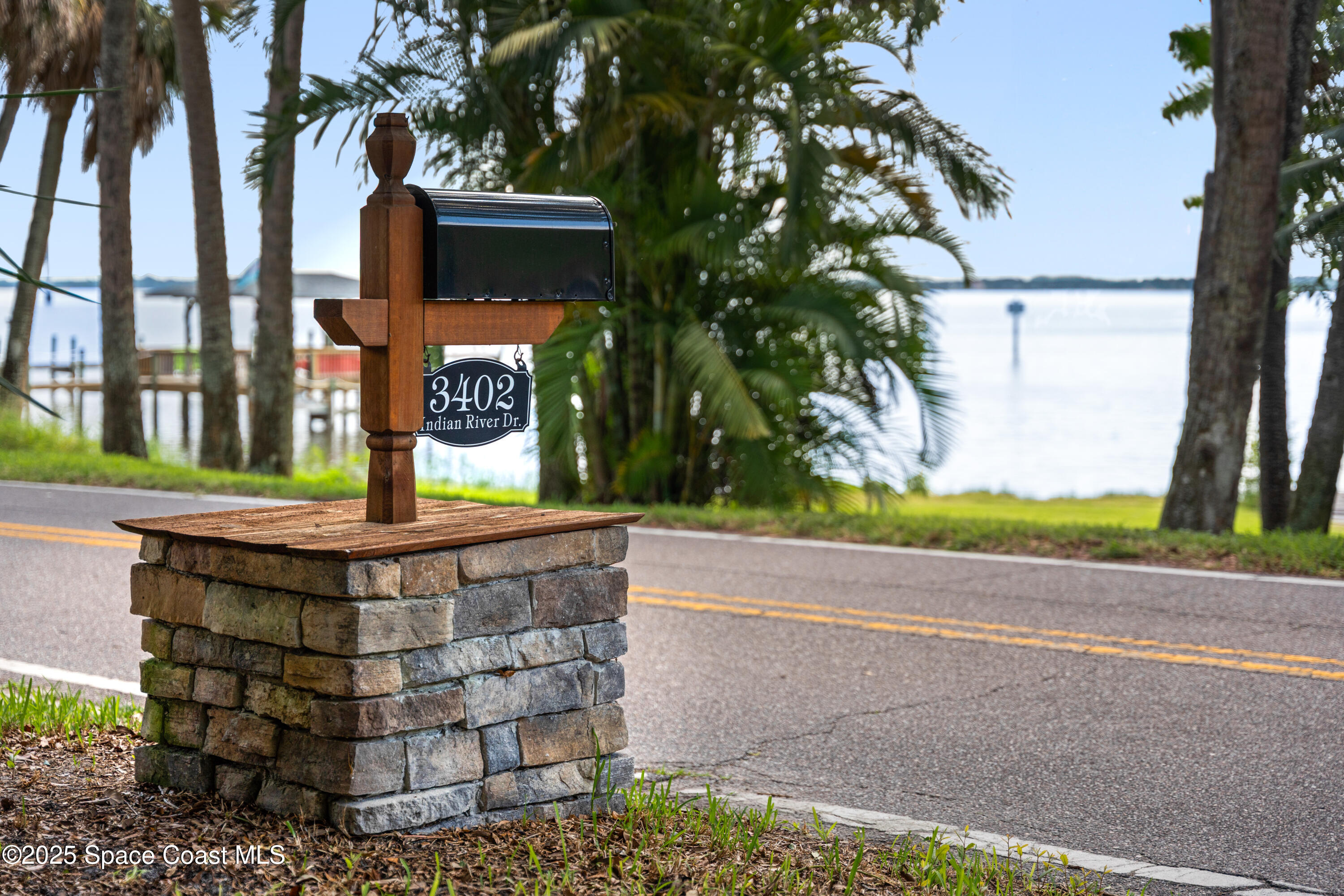 3402 Indian River Drive