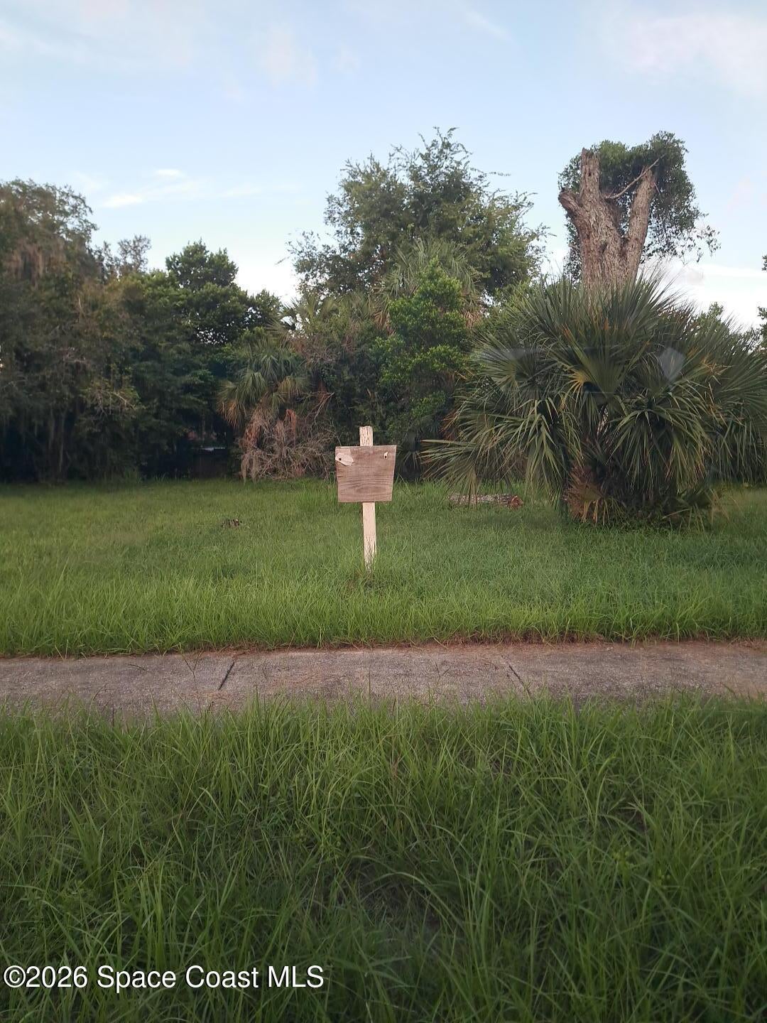 00 Canaveral Avenue