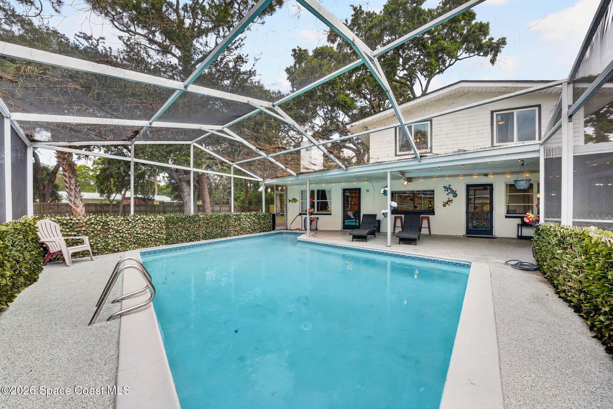 2215 Coconut Lane