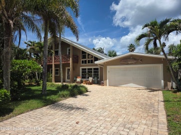 180 5th Street Melbourne Beach FL 32951
