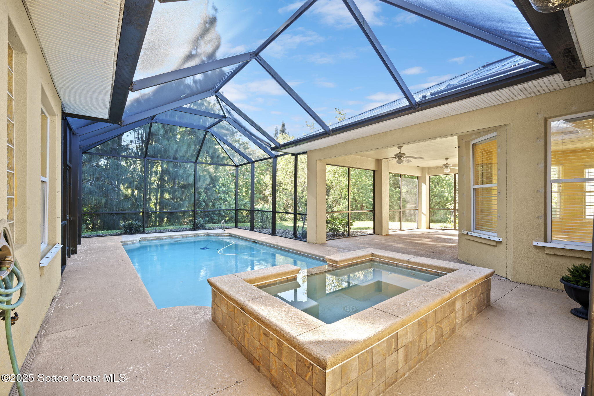5900 Cochran Lane