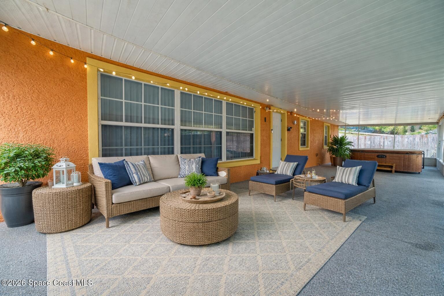 4765 Curtis Boulevard