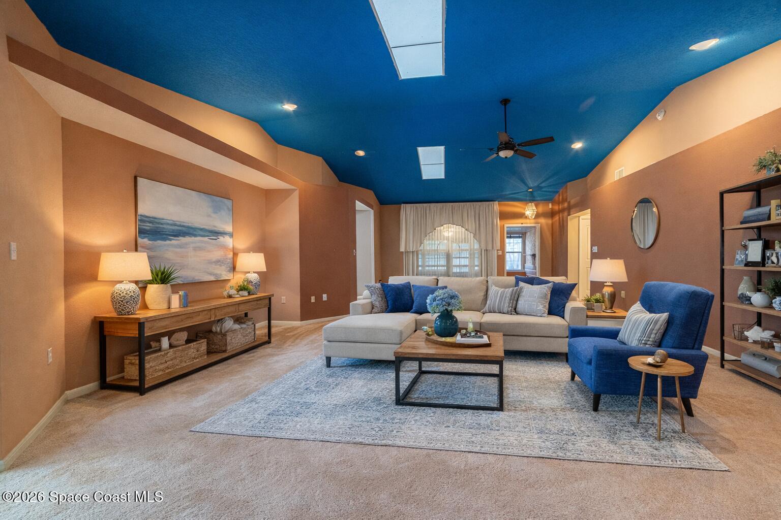 4765 Curtis Boulevard