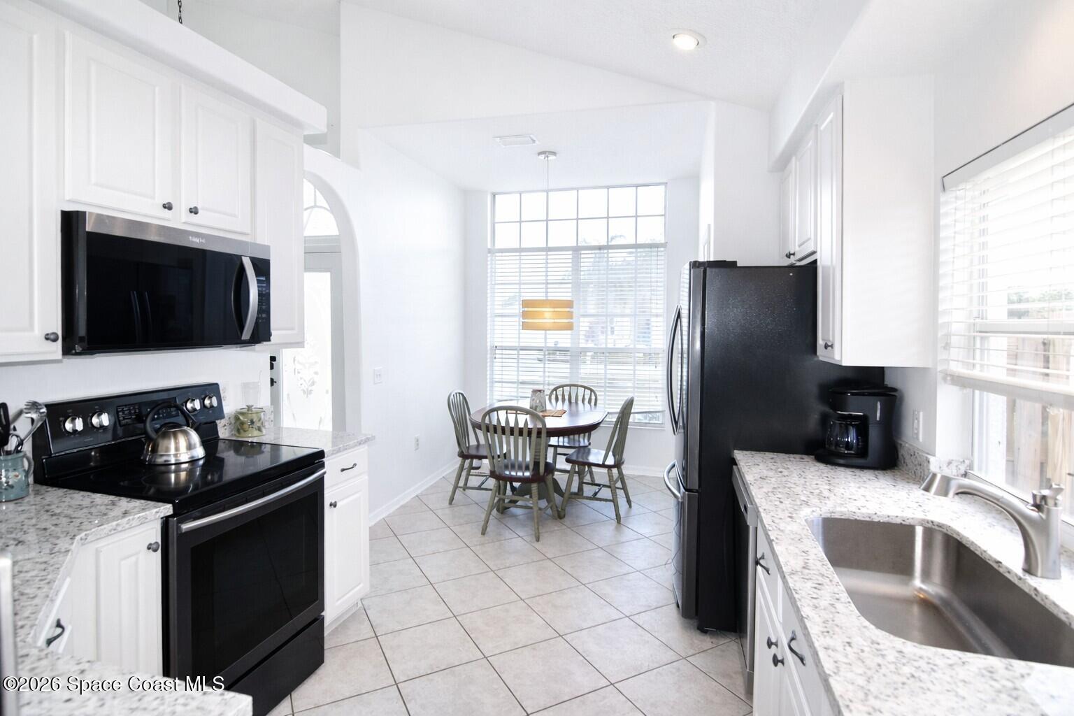 1594 Stafford Avenue