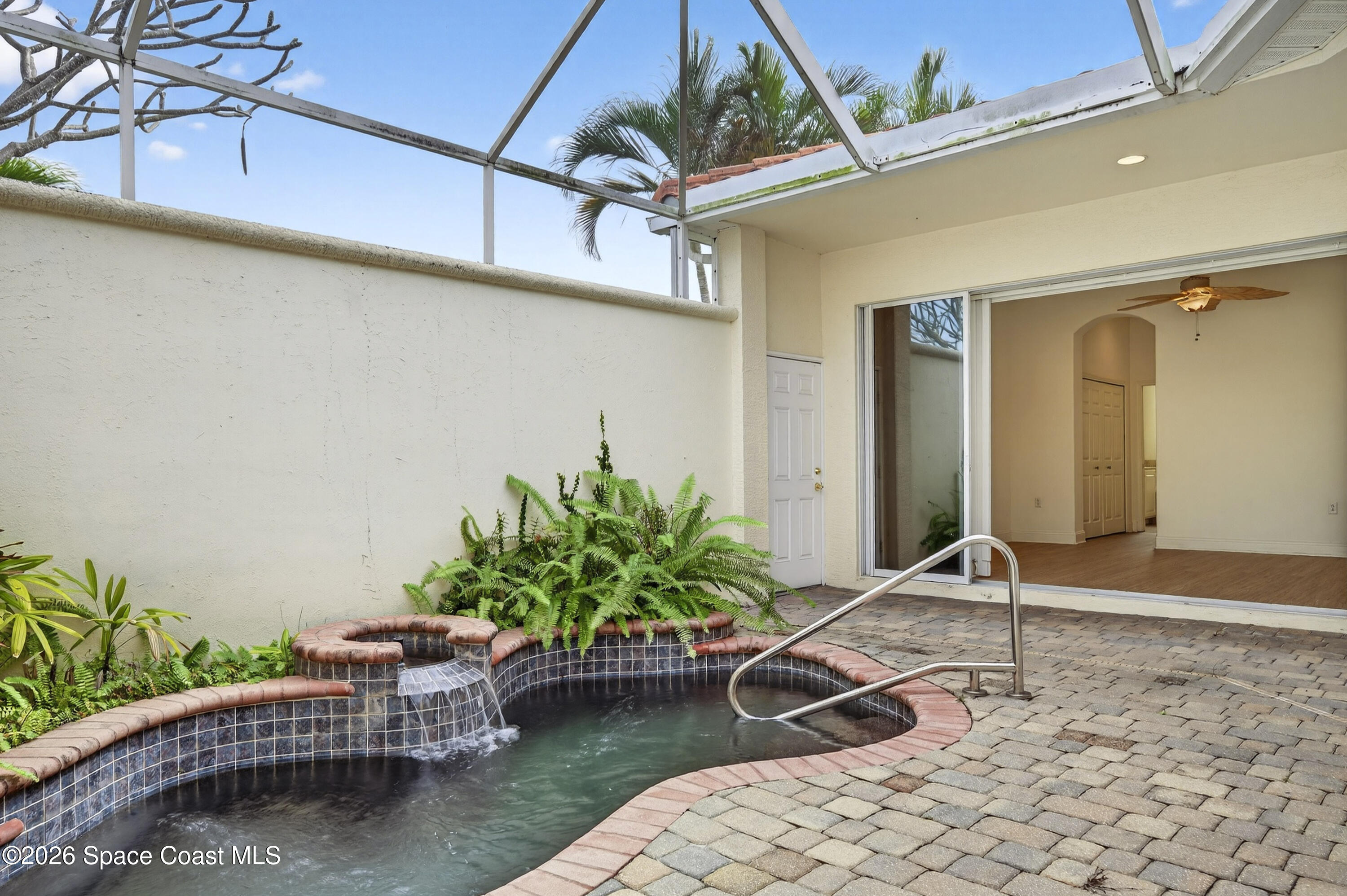 8652 Villanova Drive 1001