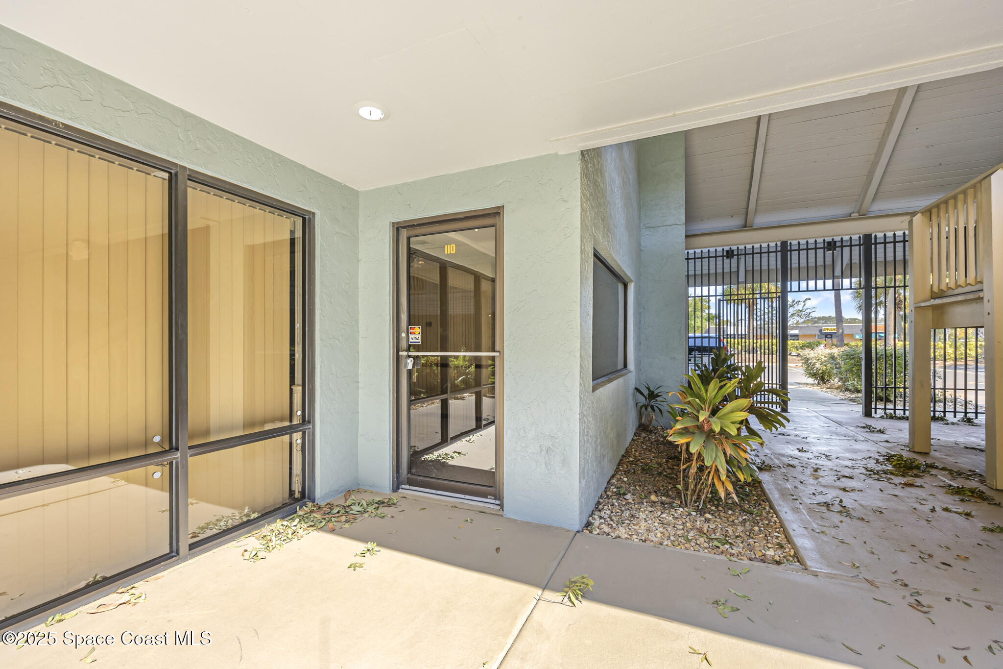 700 N Wickham Road 109-110