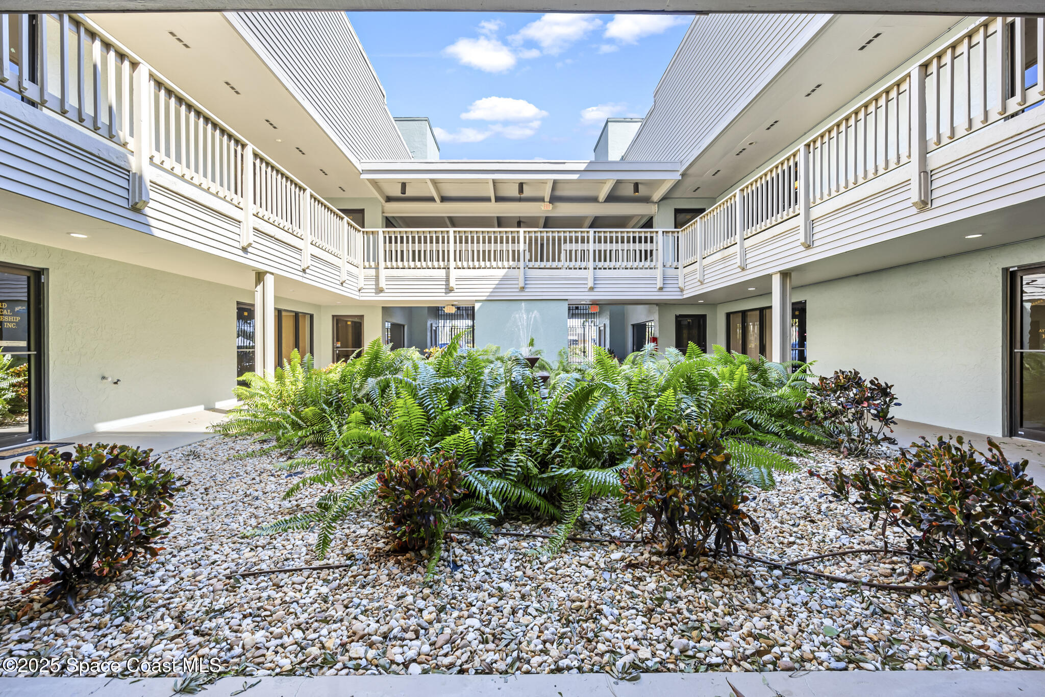 700 N Wickham Road 109-110