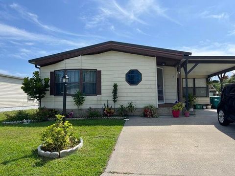 A home in Barefoot Bay