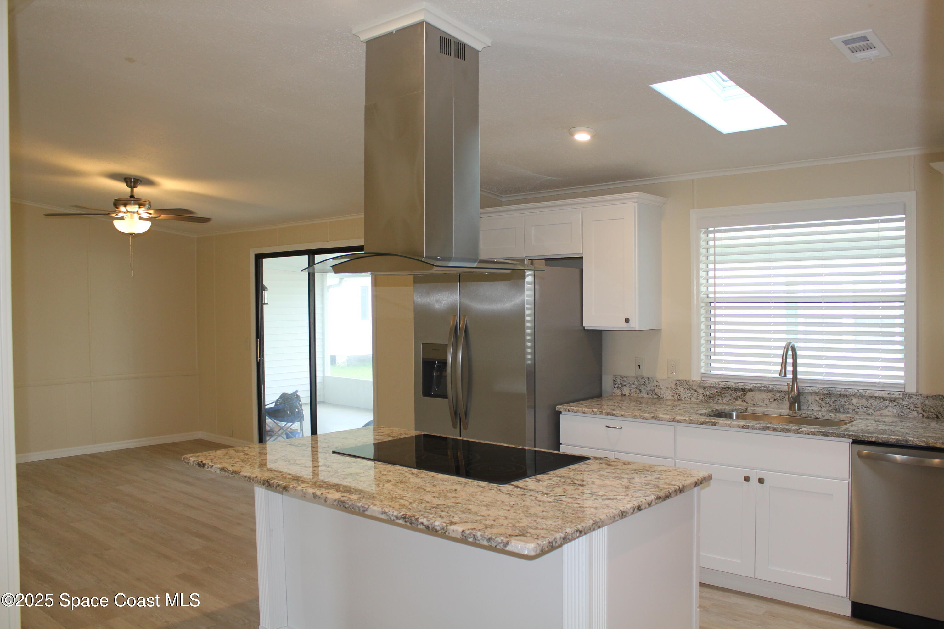 449 Dolphin Circle