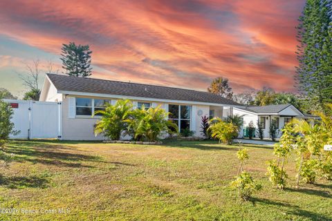 2607 Pepper Avenue Melbourne FL 32935