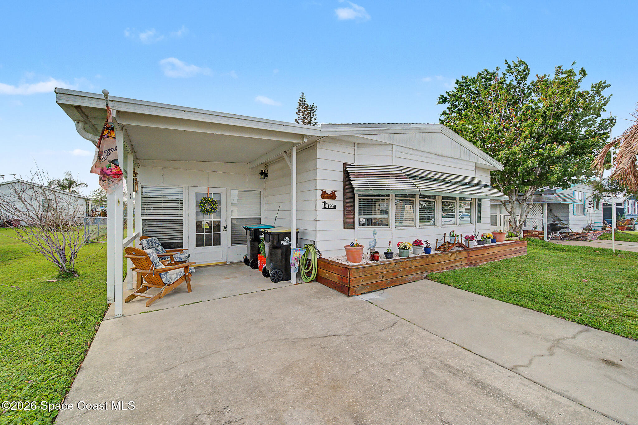 1930 Live Oak Street NE