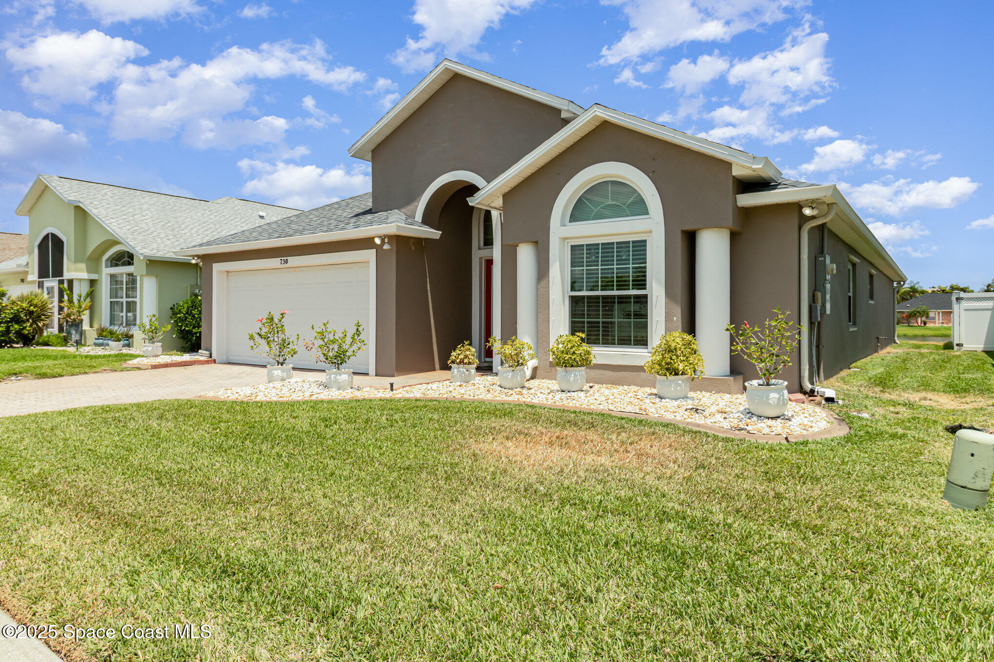 730 Sunset Lakes Drive