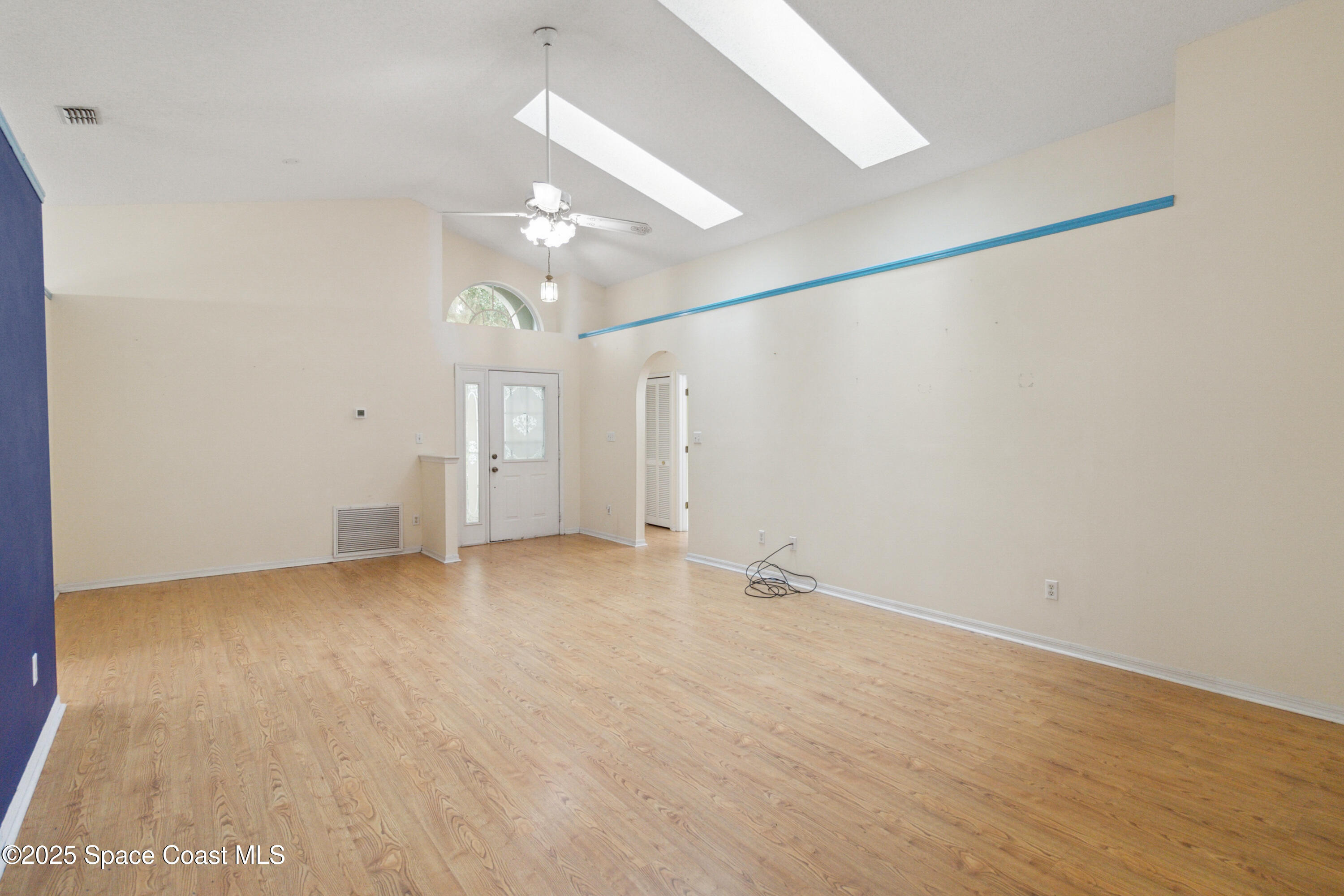 13219 Meadowlark Lane